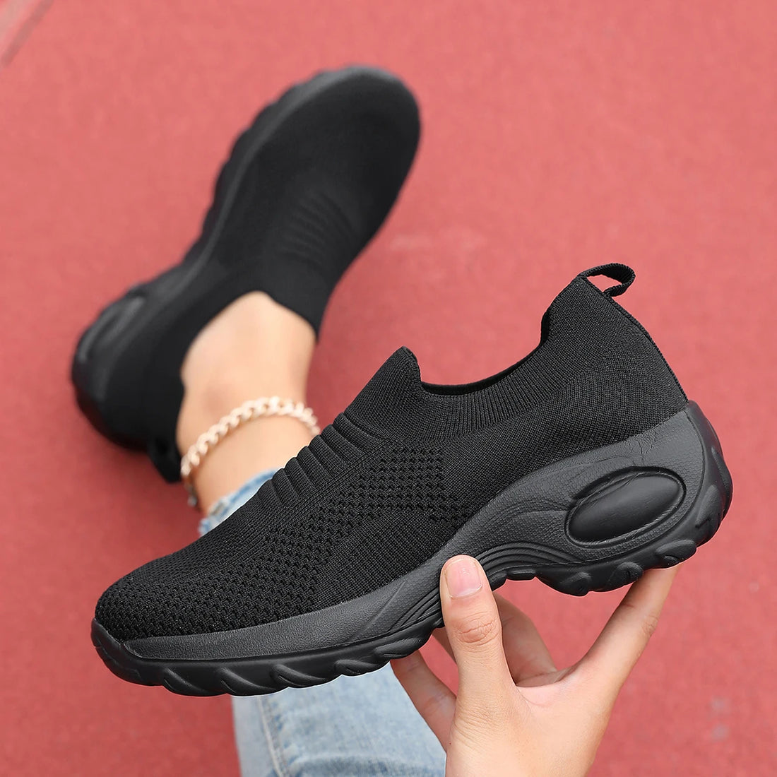 Saashi Red Mesh Casual Sneakers