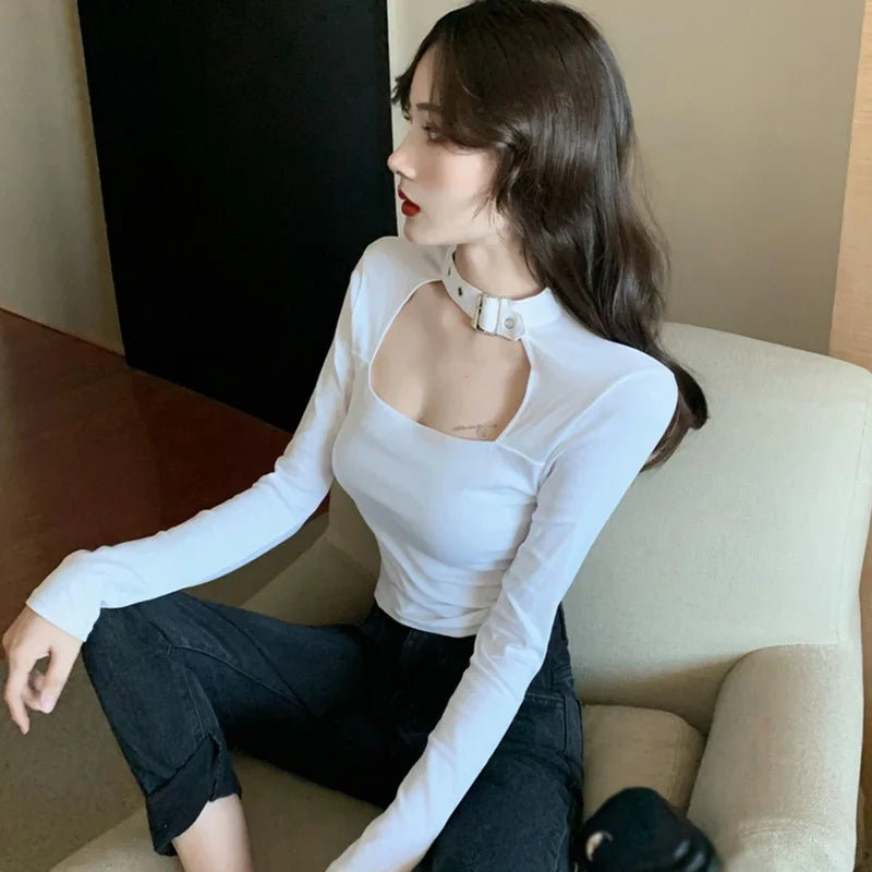 Saashi Autumn Halter Crop Top
