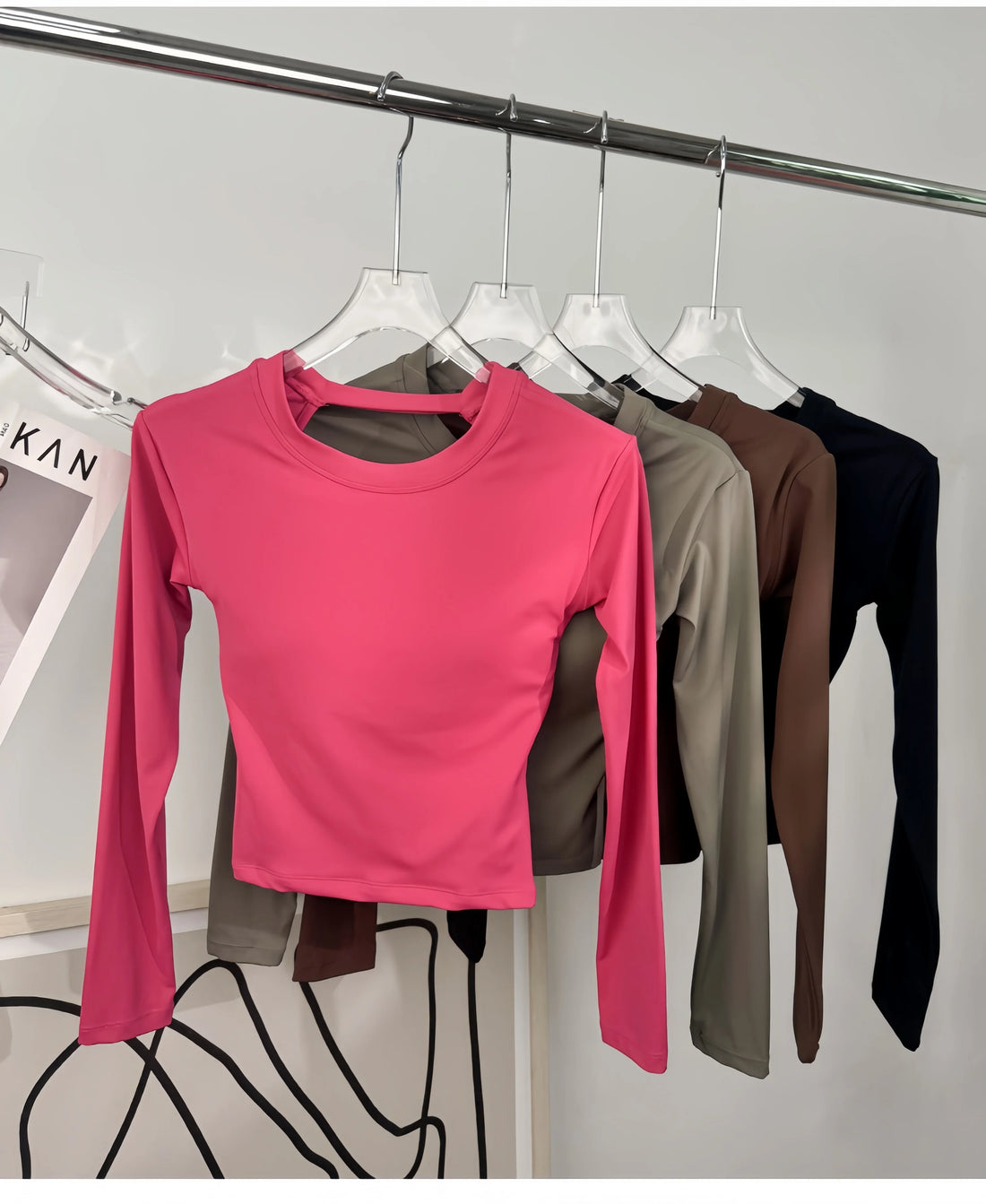 Saashi Women's Long Sleeve Yoga Top: A Fixed-Style, Backless Workout Sports Bra