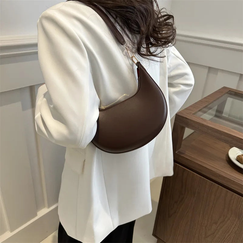 Saashi High End Moon Shaped Baseball Shoulder Bag Luxury Elegant Womens Single Shoulder Handbag