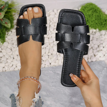 Saashi Square Toe Flat Sandals