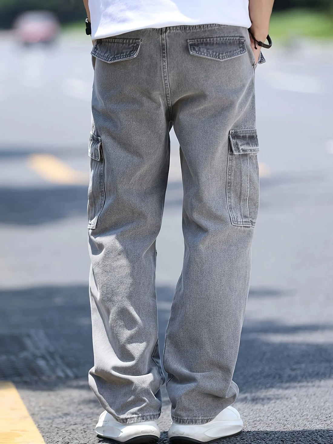 Saashi Men's Multi-pocket Denim Work Pants Straight-leg Large-capacity Pocket Lumberjack Jeans.