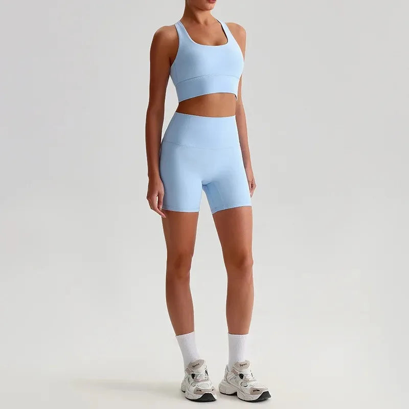 Saashi Women’s Seamless Yoga Set with Backless Bra and Booty-Lifting Shorts for Fitness