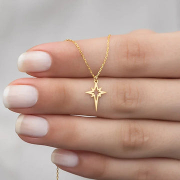 Saashi North Star Choker Necklace