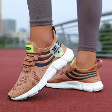 Saashi Lightweight Anti-Slip Sneakers