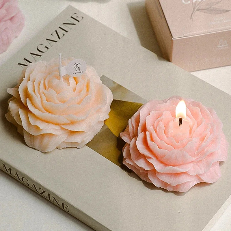 Saashi 3D Peony Scented Candle