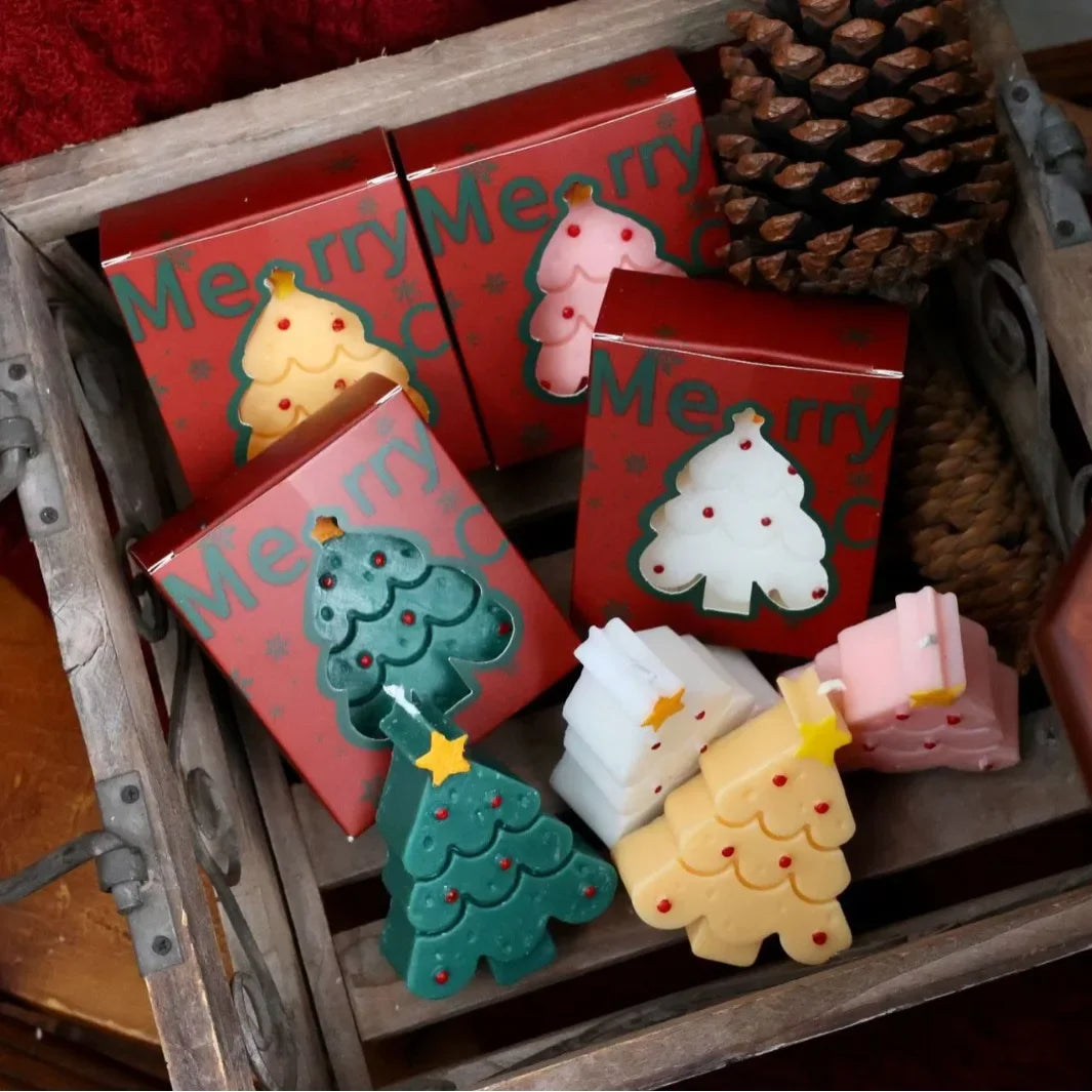 Saashi Christmas Tree Shape Scented Candle Gift Box for Friends and Women