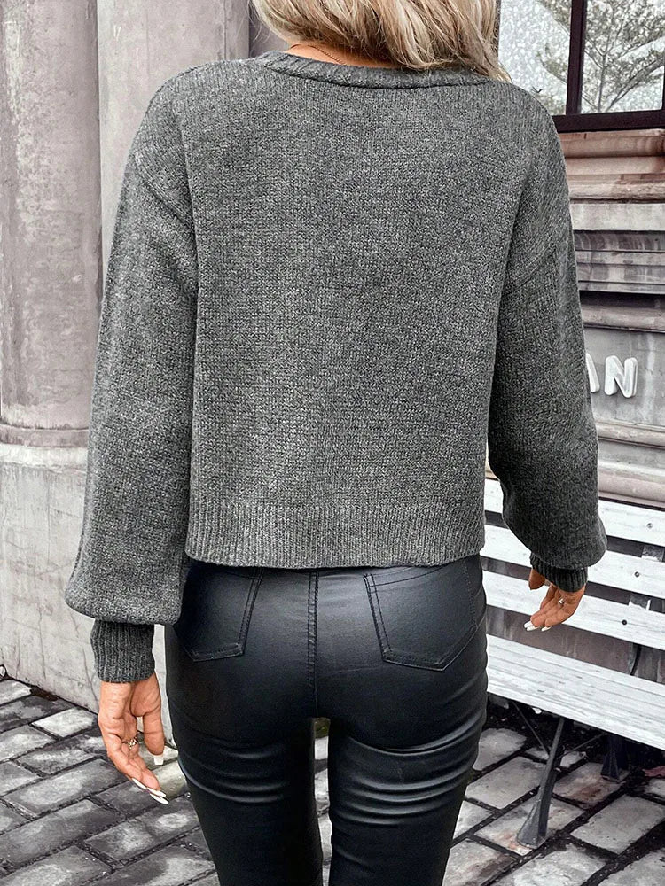 Saashi Women's Fashionable Elegant Knitted Sweater Button Cardigan Women's Top.