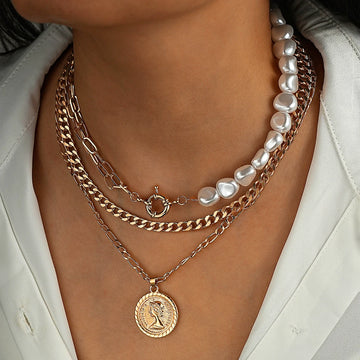 Saashi Vintage Coin Pendant Set