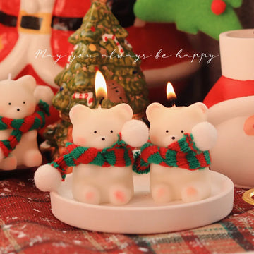 Saashi Christmas Bear Gift Candle