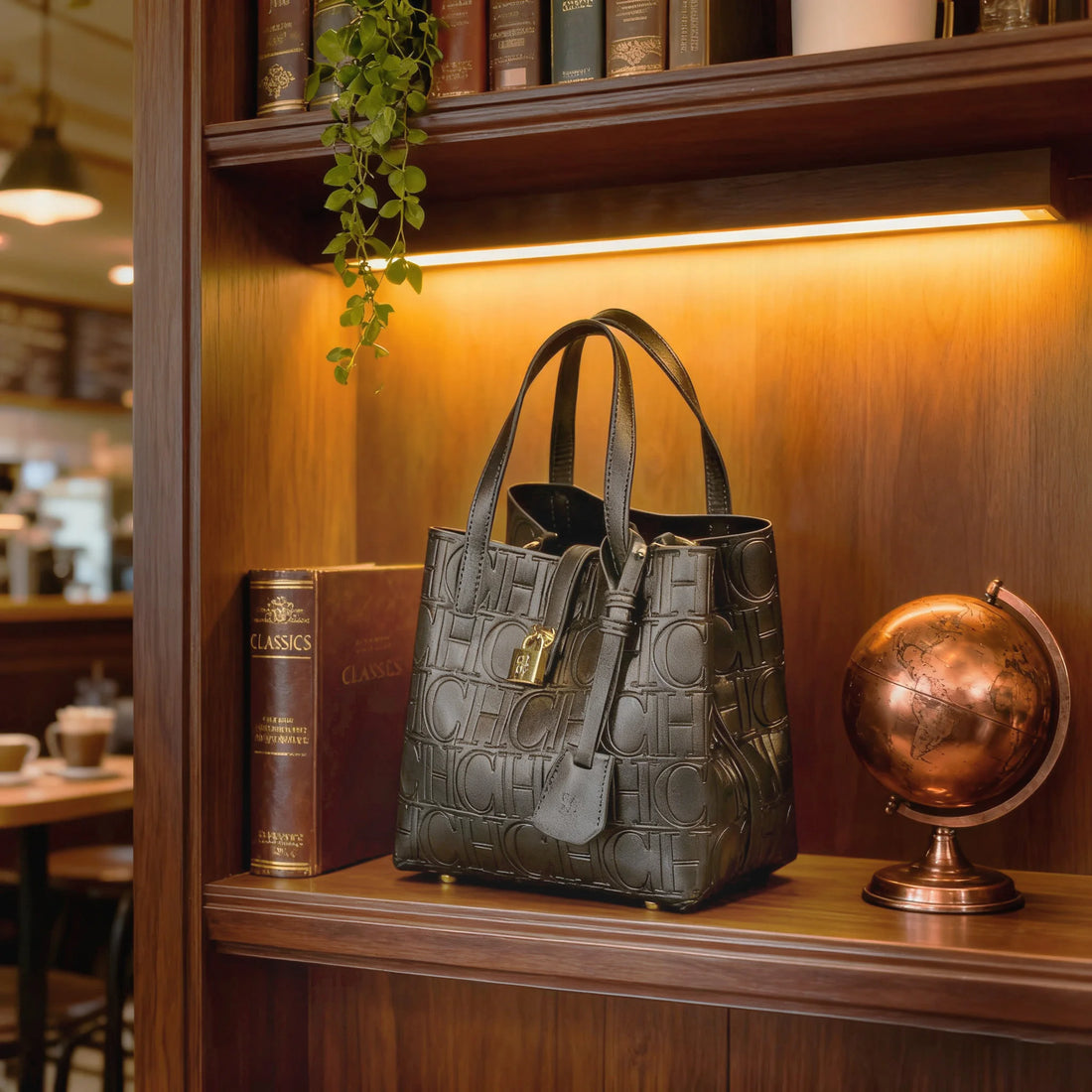 Saashi Embossed Letter Print Tote Bag