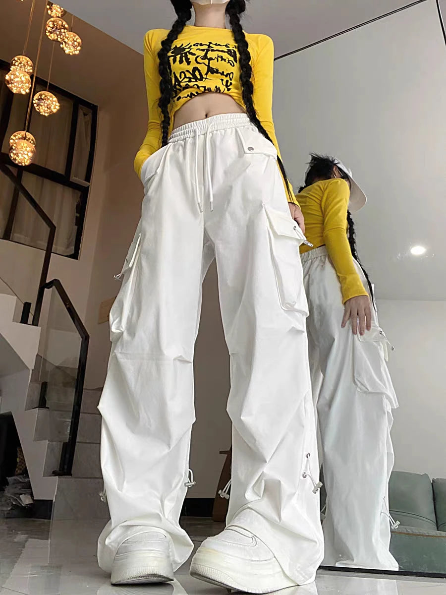 Saashi Women's American Style Large Pocket Wide Leg Loose Slimming Cargo Pants