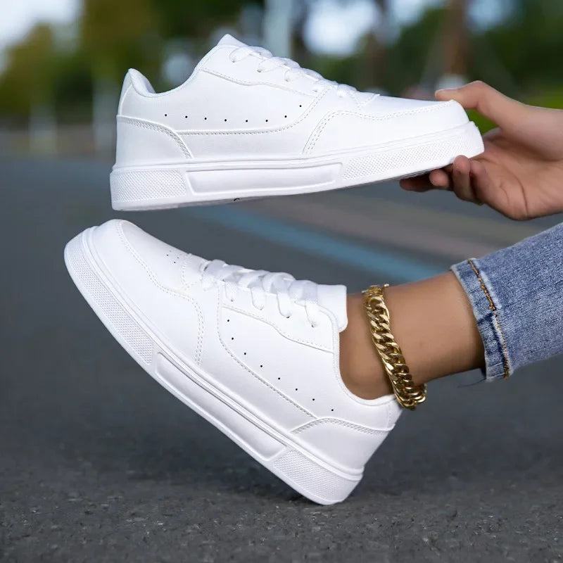 Saashi White Vulcanized Sneakers