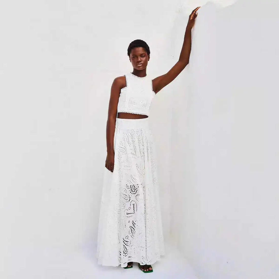Saashi Loose Holiday Top & Skirt Set