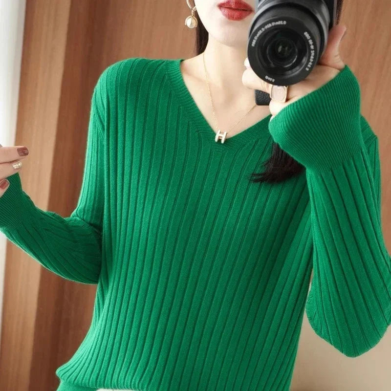 Saashi Striped V-Neck Winter Sweater