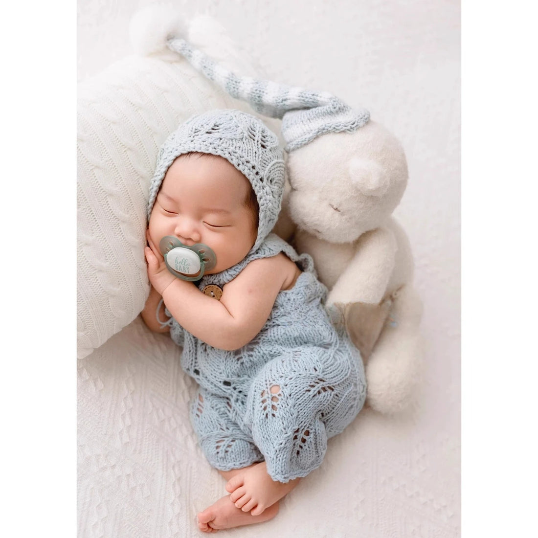 Saashi Newborn Photography Knitted Outfit Set with Bear Doll