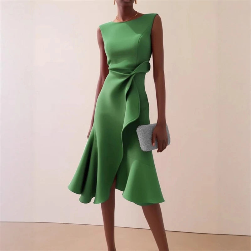 Saashi Sleeveless Slim Fit Midi Dress
