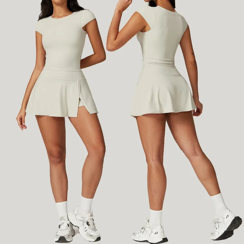 Saashi Women's Tennis Skirt Set with Quick-Dry, High Waist, Hip-Lifting Running & Yoga Outfit