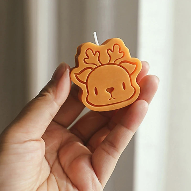 Saashi 4PCS Christmas Aromatherapy Candle Gift Box Santa Snowman Gingerbread Shaped Scented Home Decor