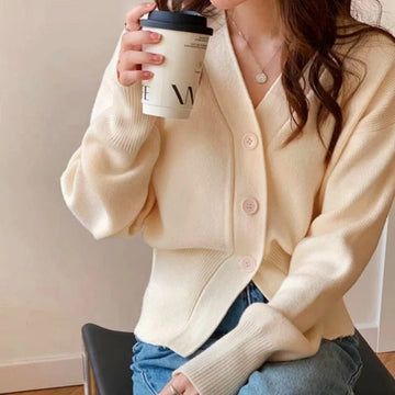Saashi V-Neck Elegant Slim Fit Cardigan