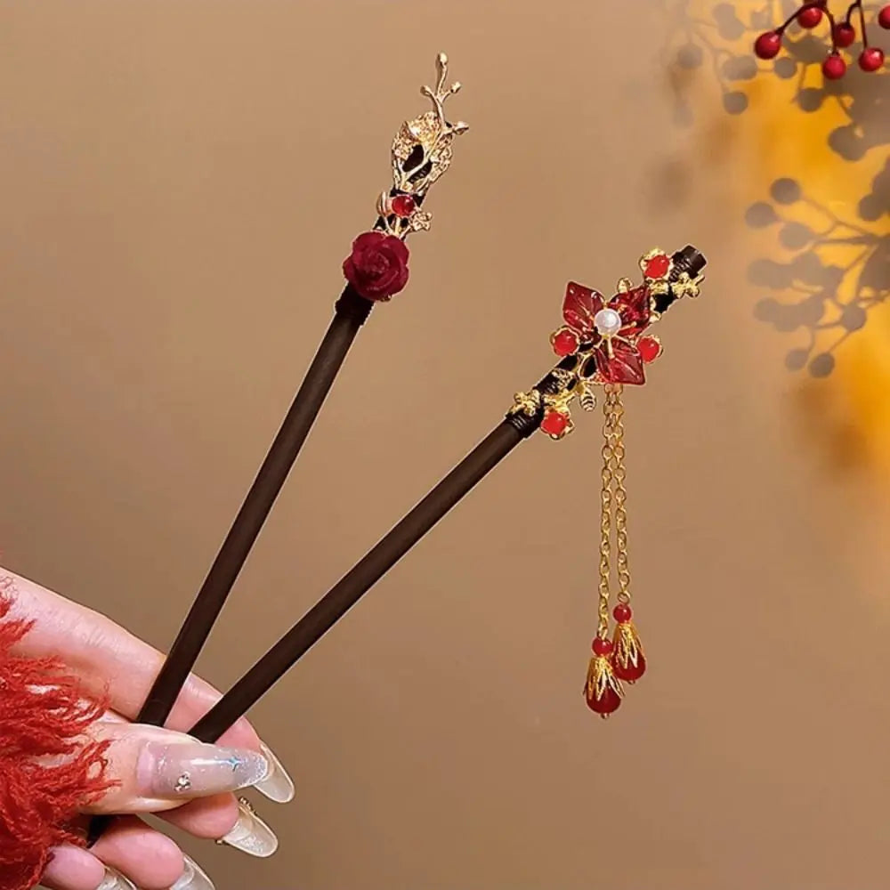 Saashi Retro Flower Wooden Hair Stick Tassel Red Hanfu Hairpin Fork Accessories.