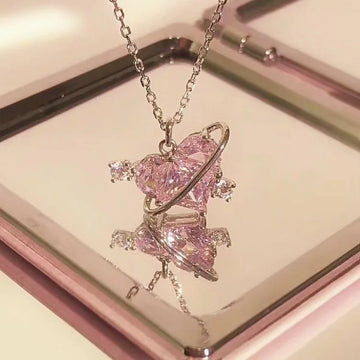 Saashi New Love Planet Necklace for Women Pink Diamond Heart Clavicle Chain Light Luxury