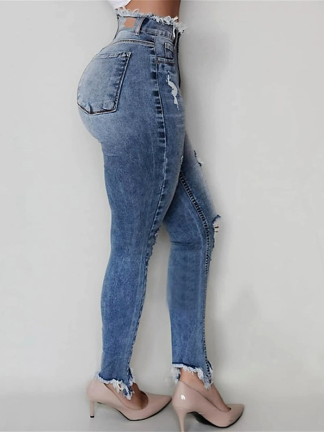 Saashi High Waist Ripped Jeans