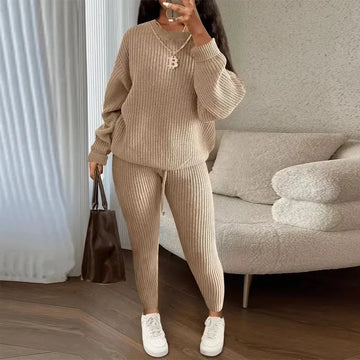 Saashi Two-Piece Knit Sweater and Pants Casual Fashion Outfit for Women
