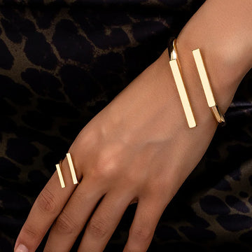 Saashi Geometric Bracelet Ring Set