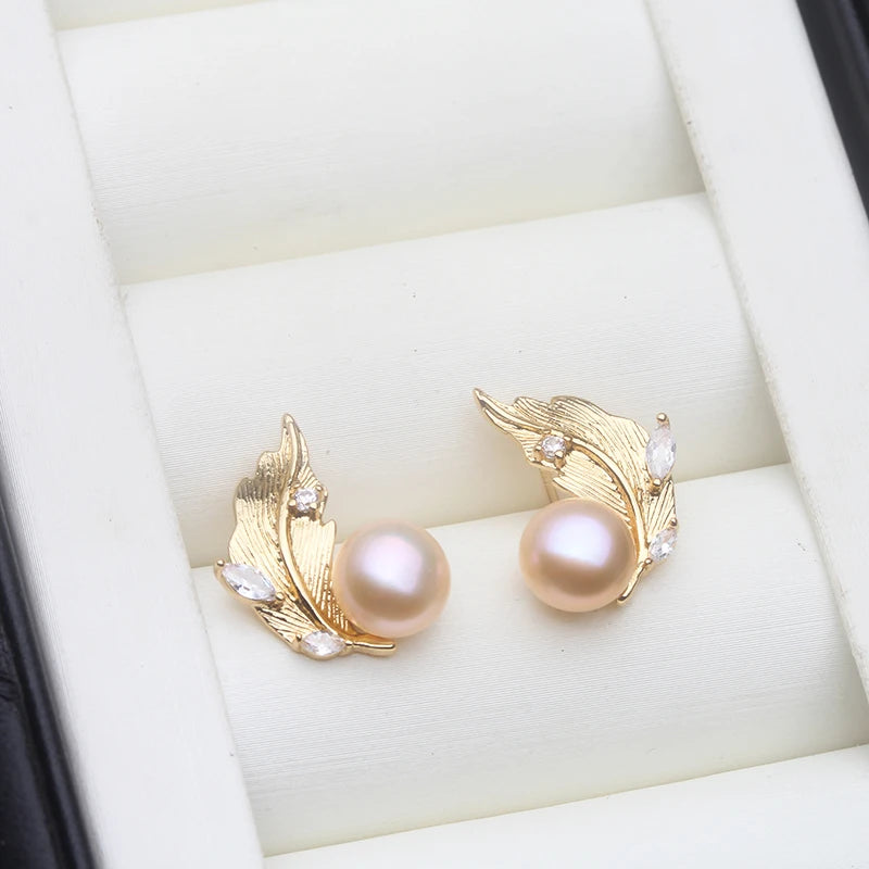 Saashi Freshwater Pearl Stud Earrings