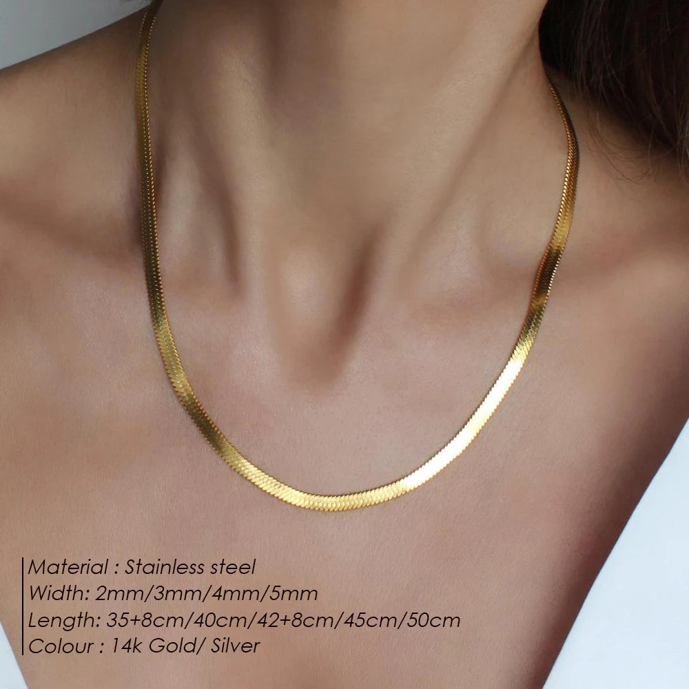 Saashi Herringbone Snake Chain Necklace