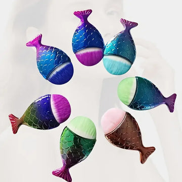 Saashi 1 Beautiful Fish Tail Makeup Brush Polyester Bristles ABS Handle Magic.