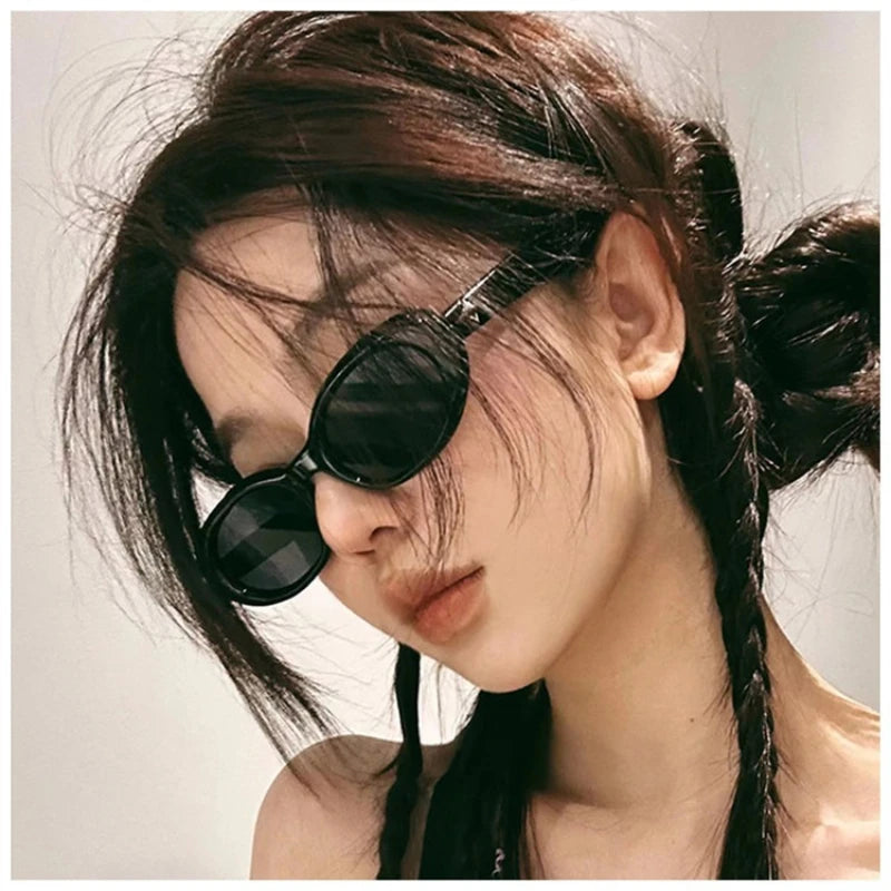 Saashi Small Oval Frame Sunglasses