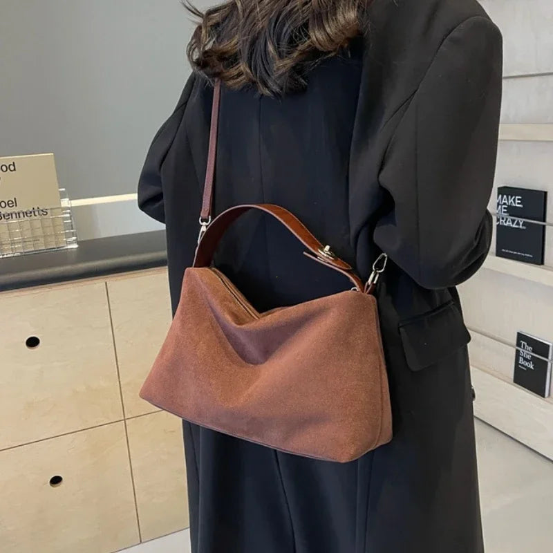 Saashi Advanced Retro Textured Frosted Shoulder Bag Large Capacity Crossbody Commuter Tote for Women