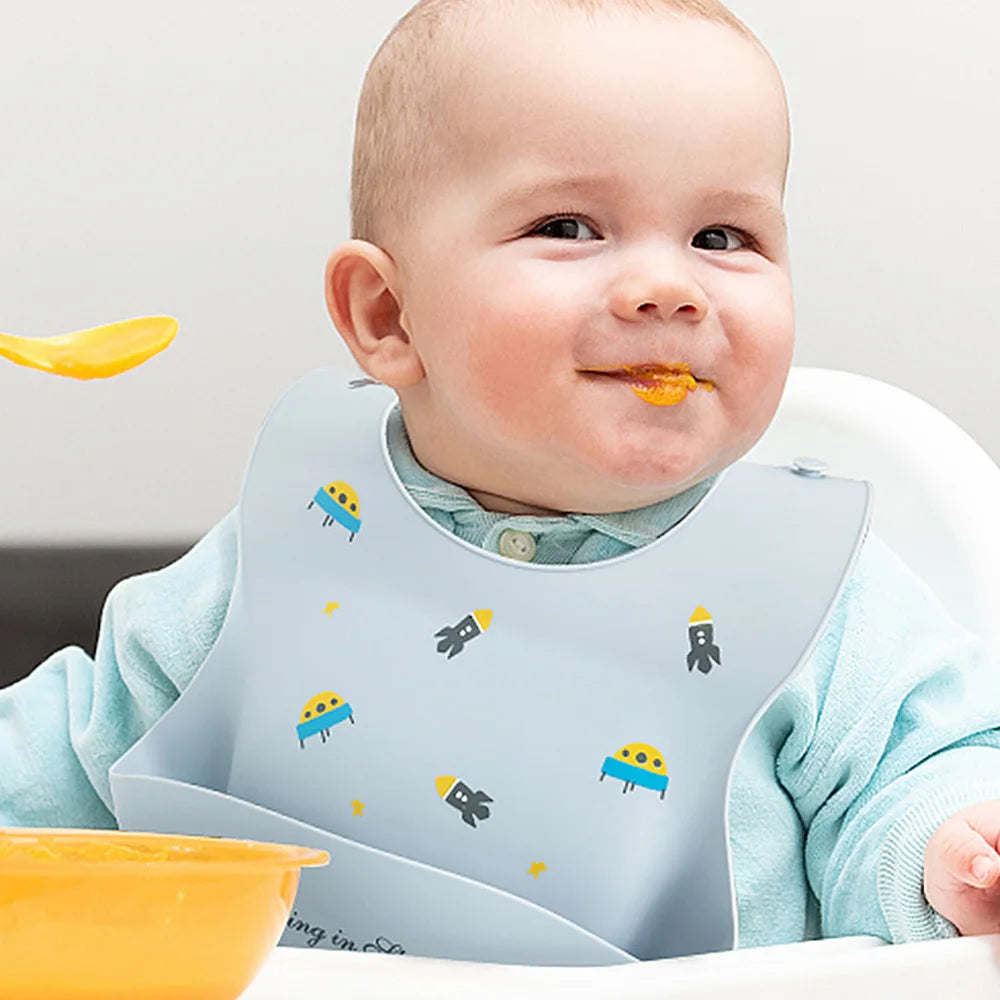 Saashi Adjustable Waterproof Silicone Baby Feeding Bib